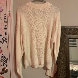 URBAN OUTFITTERS KNIT SWEATER